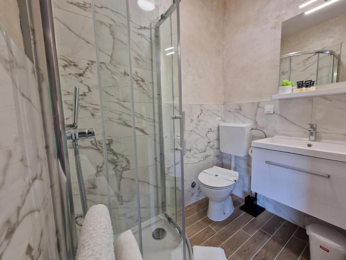 Apartments By The Sea Kampor, Rab - 5037 Luaran gambar