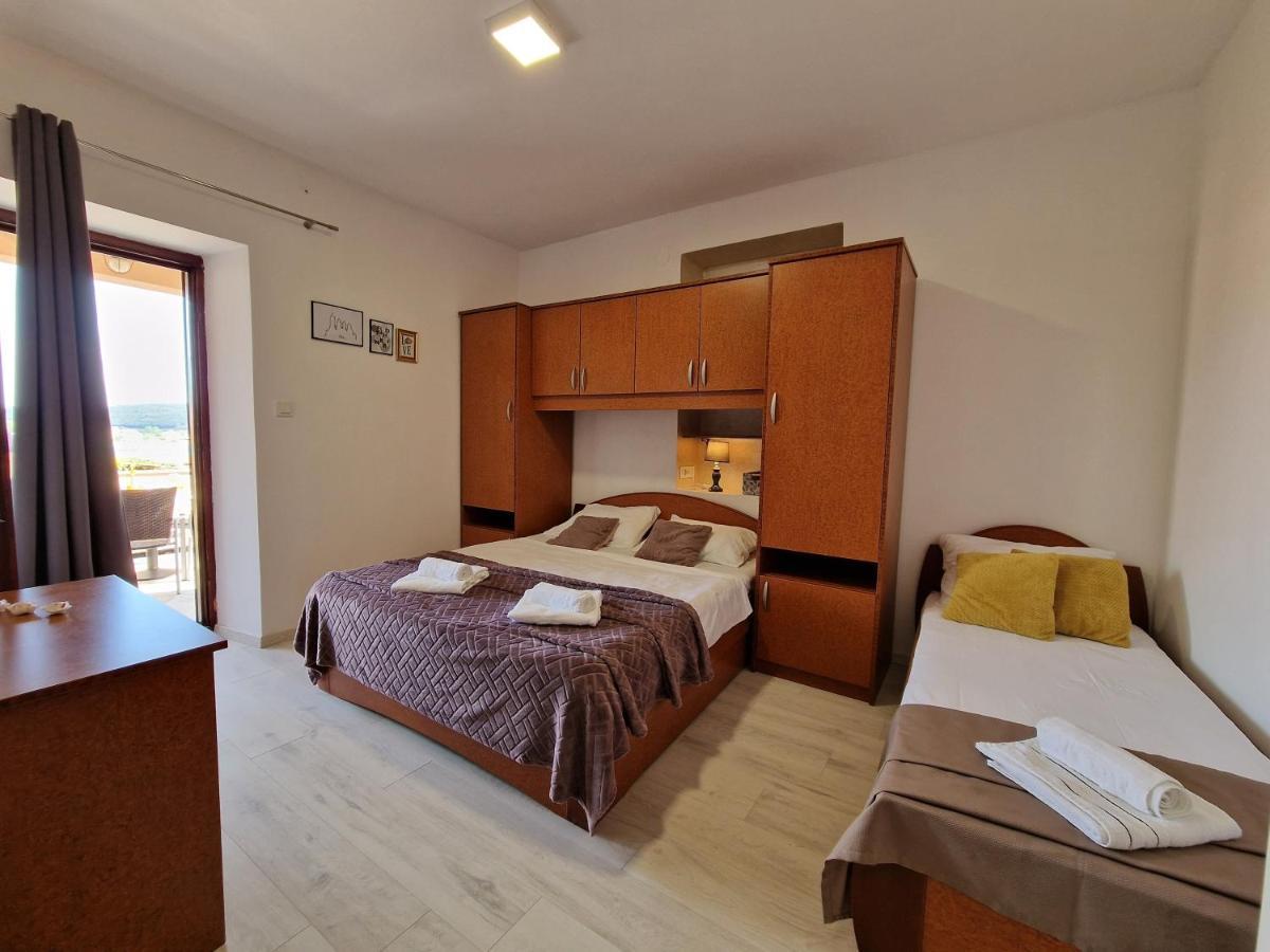 Apartments By The Sea Kampor, Rab - 5037 Luaran gambar