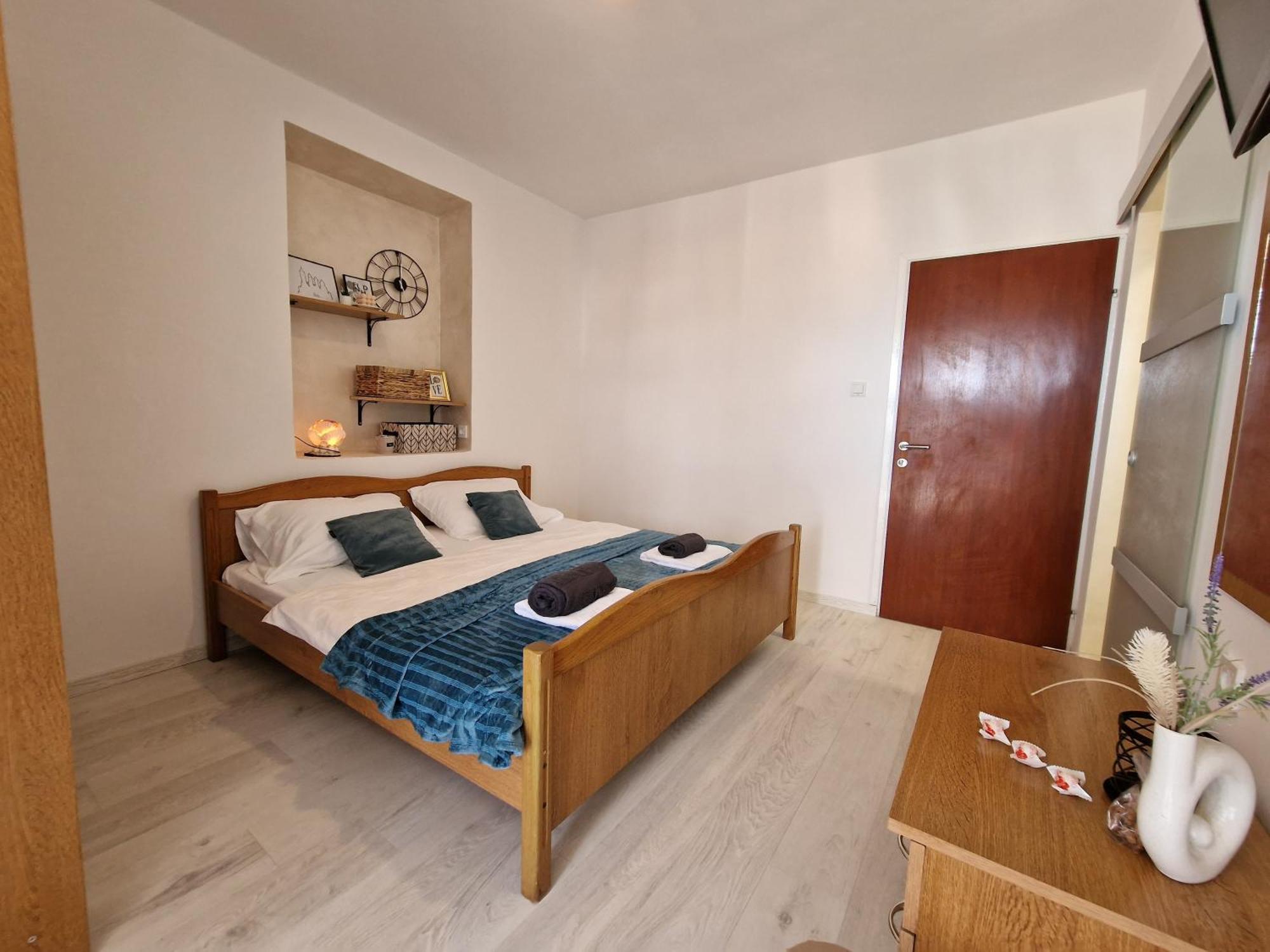 Apartments By The Sea Kampor, Rab - 5037 Bilik gambar